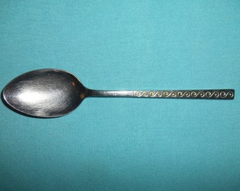 One (1), 6 1/4", Stainless, Teaspoon (No Accent), from International Silver, in the 1972 Harmonique Pattern.