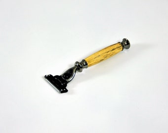 Spalted maple razor - Valentines gift for him - Gillette Mach 3 or venus wooden razor - men's birthday gift - woodworking