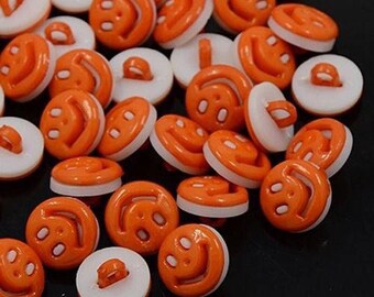 LOT 10 buttons face smiling orange 17mm