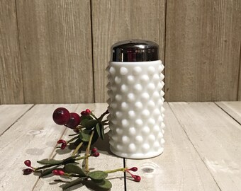 Fenton Hobnail Milk Glass Salt & Pepper Shaker (1)