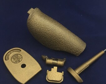 M&P package - size small, gold