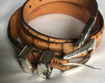 Vintage leather belt size 34, Medium