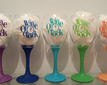 It's Wine O'Clock Glitter Wine Glass Gift