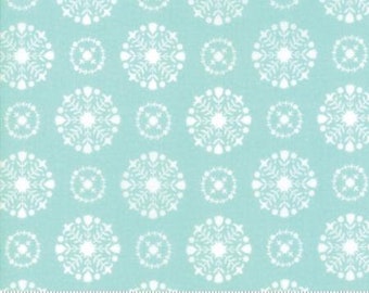 Vintage Holiday by Bonnie and Camille for Moda Yardage