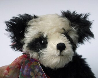 Bonnie Foster Handmade Teddy Panda Bear Very Collectible Mohair