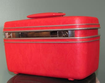 Vintage Red Samsonite train case overnight bag red