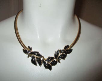 Vintage Trifari enamel necklace