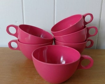 MEMORIAL DAY SALE 6 vintage bright pink melmac cups Stetson