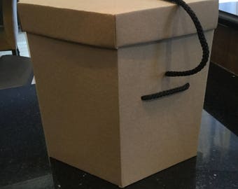 Box, hat, lot of 5, to build, to decorate, cardboard, small size