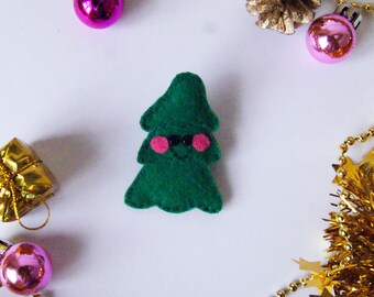 Christmas tree brooch, Christmas brooch, Handmade brooch, Felt brooch, Handmade felt brooch, Christmas gift, Gift for her, Gift for him