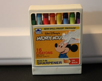 Terrific Vintage Set of 16 Disney's Mickey Mouse Crayons by Golden - New and Unused