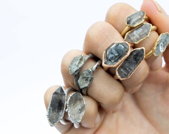 Tibetan crystal ring | Raw anthraxolite crystal ring | Double terminated quartz ring | Crystal quartz ring | Rough stone ring |
