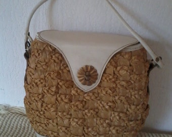 basket 1960's Wicker handbag