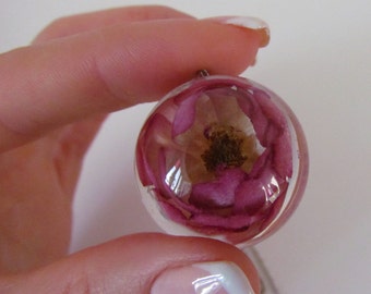 Tea Rose Necklace. Real flower Resin Jewelry Pressed Flower Necklace. Resin Necklace. Botanical Jewelry Resin Necklace. Flower Jewelry