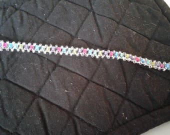 Multi-color bracelet