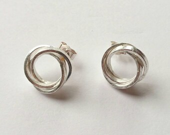 Sterling silver handmade interlocked link earrings, hallmarked in Edinburgh