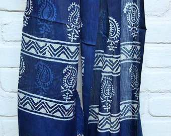 Ethical Blue Stole with White Block-Printed Pattern