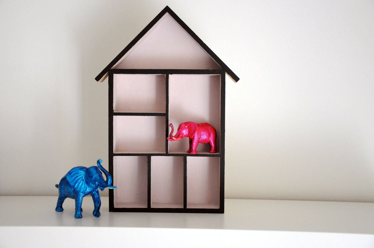 Wall shelf with house shape / Home Wall Shelf Display / House