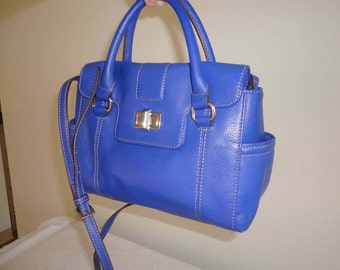 Small Fine Leather Tignanello Handbag 9 1/2 x 8 x 4 1/4