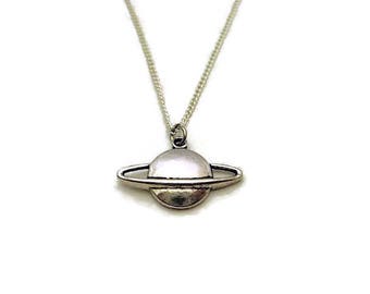 Saturn Necklace, Planet Necklace, Space Necklace, Space Jewelry, Saturn Jewelry, Planet Jewelry, Solar System Outer Space Necklace