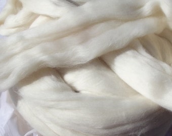 White organic Polwarth Top Roving 8oz
