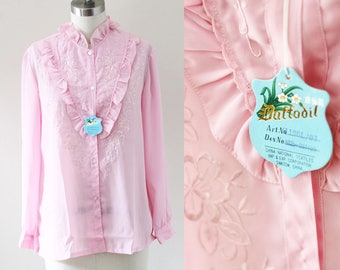 1970s pink Daffodil blouse // soft pink blouse // vintage womens