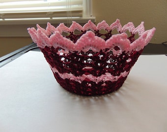 Mini basket--in burgundy and light pink