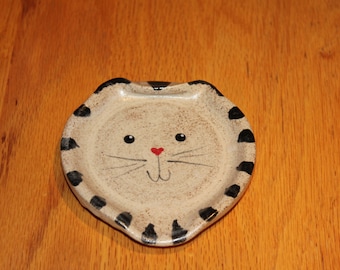 Pottery Cat Spoon Rest