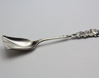 Sugar spoon with Hildesheim rose