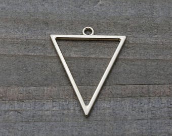 5 PIECES triangle pendant light gold plated, triangle pendant, geometric pendant, triangle charm, earring findings 35 mm B0085518