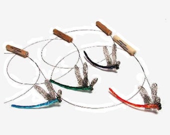 Dragonfly cat toy