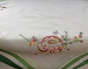 Embroidered Tablecloth. Vintage Square Linen Tablecloth. Hand Embroidered White Tablecloth with Green Hem and Silk Embroidery Thread RBT2882