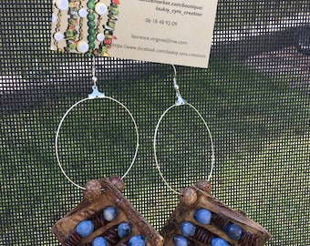 Blue and flamboyant job earring