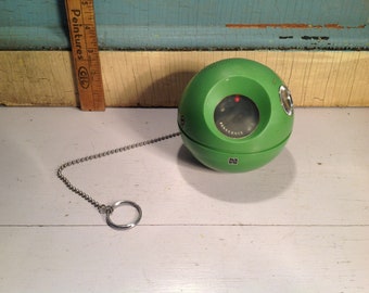Vintage radio model Panasonic R-70