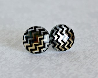 Titanium Post Earrings, Chevron Stripe jewel, 12 mm, Hypoallergenic