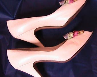 Vintage 8 1/2 M Bruno Magli White Pumps