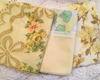 Set of 3 Vintage Pillowcases - Florals - Yellow Mix - 1970s - Standard Size -