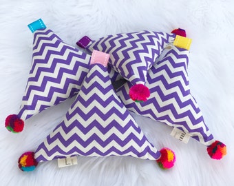 Calming Dog Toy. Organic Lavender. Great for Anxious Dogs. Natural Aromatherapy. Anti Stress. Dog Wellbeing. Purple Print. Australian Made