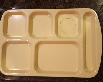 VINTAGE Lunch Tray / Prolon / Plastic Trays / Melamine / Melmac / Daycare / Camping / RV / Food Tray / Party Picnic Trays