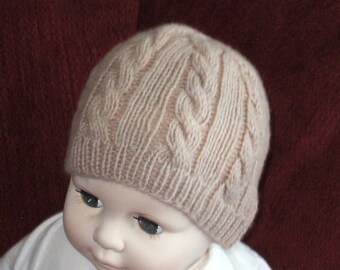 Cable knit baby hat in taupe Cashmere