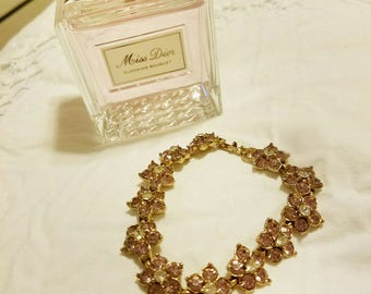 Oh, How Pretty. Vintage Flower Bracelet in Lavender. Complimentary Shipping.