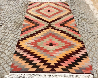 Turkish Kilim rug, Bohemian Rug, vintage rug, turkish Kilim, Turkish Rug, handwoven rugs, vintage kilim rug, Small Kilim Rug, Rugs 3.8x6