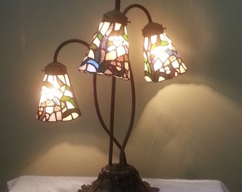 Hummingbird Lamp with Stained Glass Shades - Accent Lamp - Table Lamp