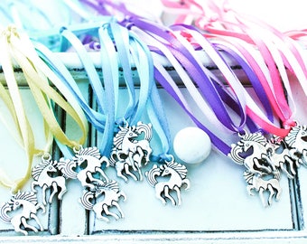 Unicorn Necklace | Unicorn charm | Unicorn Jewelry | Unicorn Party | | Licorne | Unicorn Favor | Licorne Favor | Party Favor for Kids