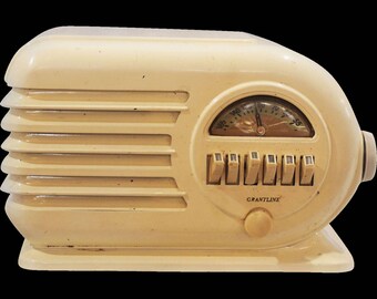 Art Deco Grantline Radio