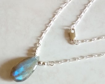 Labradorite and Sterling Silver Necklace - Labradorite Pendant - - FREE SHIPPING WORLDWIDE