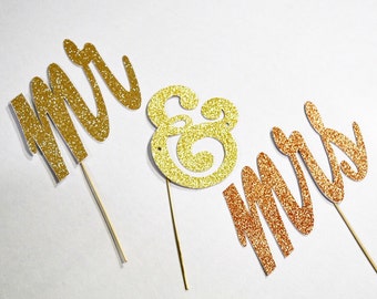Mr & mrs photobooth props , glitter props, wedding photobooth