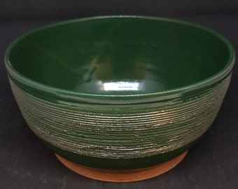 Forest Green / Hunter Green Medium Serving or Mixing Bowl, Banded and Textured ~ On Sale for Mother's Day!