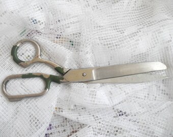 Vintage shears Large old scissors Heavy shears Antique scissors Vintage scissors Collectible scissors Old steel scissors