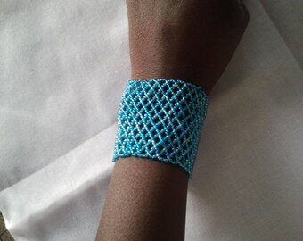 Blue seed beads bracelet